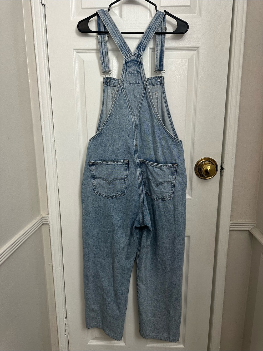 Levi’s Light Wash Denim Overalls - Picture 4 of 5